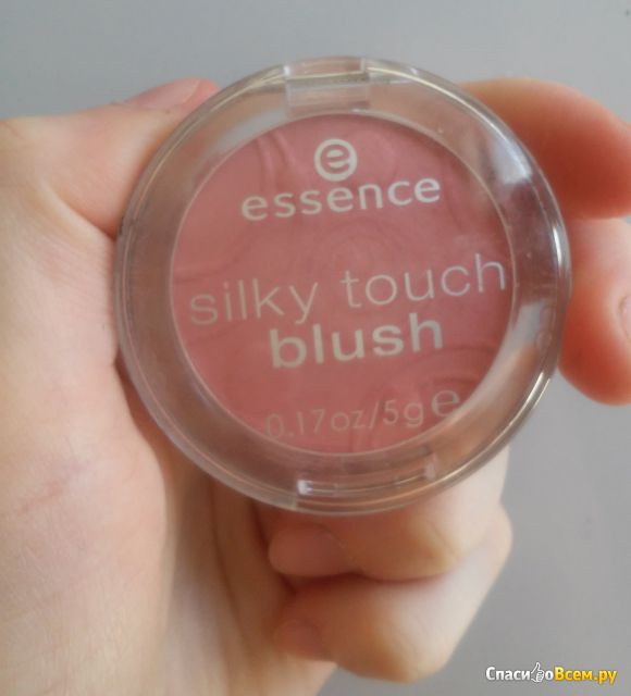 Румяна компактные Essence Silky touch blush