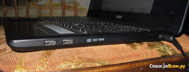 Ноутбук Acer Aspire E1-570G