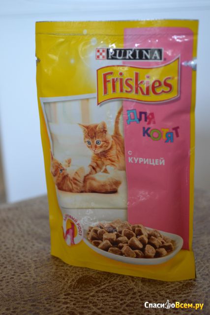 Консервированный корм Purina Friskies для котят с курицей