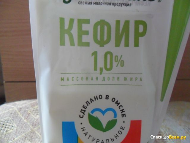 Кефир "Лужайкино" 1,0%