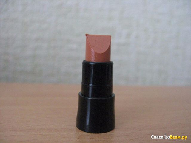 Губная помада Avon "Совершенство" Ultra Colour Absolute Lipstick Luscious Peach