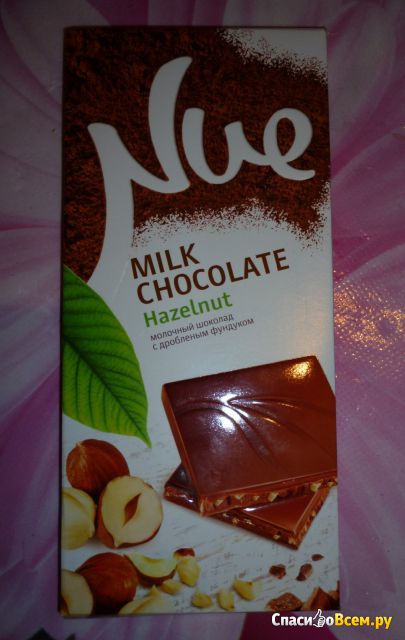 Шоколад "Nue" молочный с дробленым фундуком