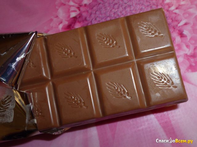 Шоколад молочный Kinder Chocolate со злаками