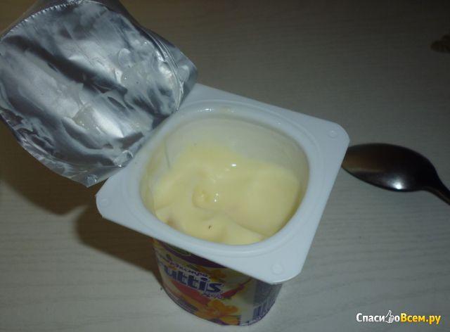 Йогуртный продукт Fruttis "СуперЭкстра" Груша-ваниль