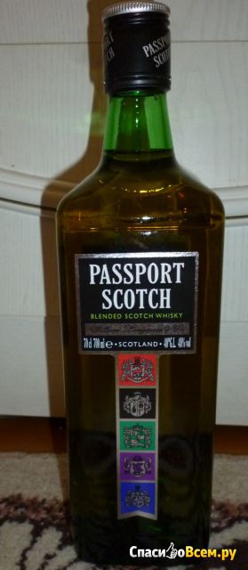 Купажированный шотландский виски Passport Scotch