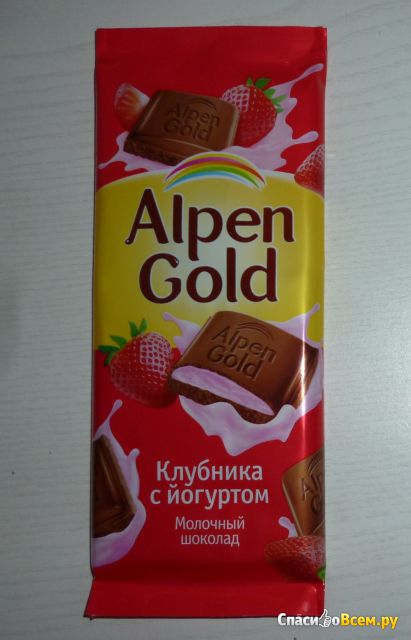 Молочный шоколад Alpen Gold "Клубника с йогуртом"