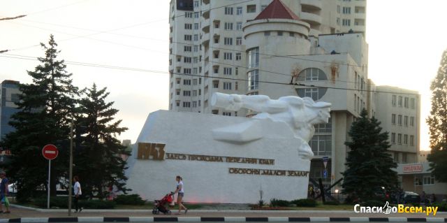Сквер им.Черняховского (Новороссийск)