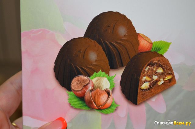 Конфеты Ассорти Unimarka Темный и молочный шоколад с орехами