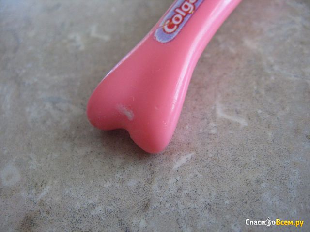 Детская зубная щетка с супер мягкими щетинками Colgate 2+