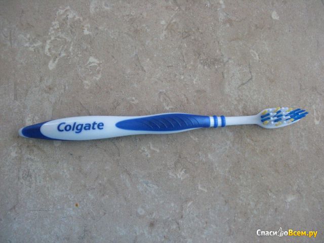 Зубная щетка Colgate ZigZag