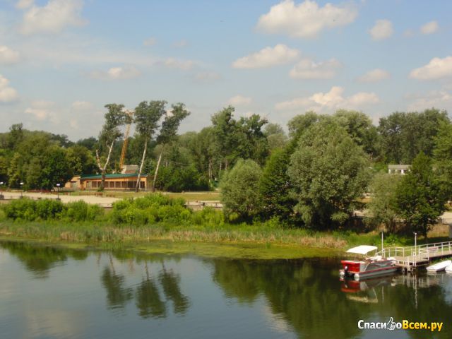 Набережная реки Северский Донец (Украина, Святогорск)