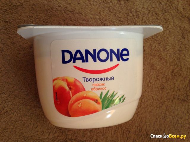 Продукт творожный Danone персик-абрикос