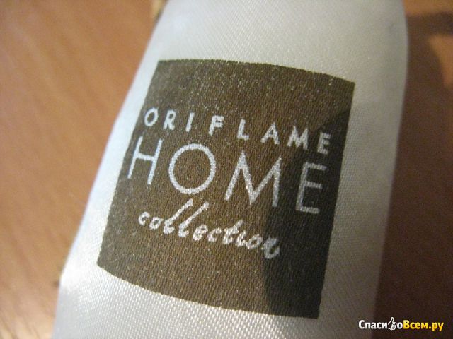Ароматизированная подушечка Oriflame Home Collection "Уютная роскошь Санкт-Морица"