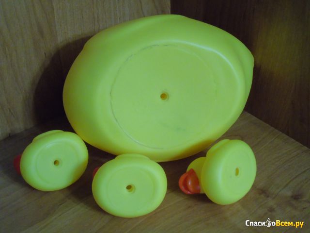 Игрушка для ванной "Курносики" Уточка с утятами с 6 месяцев
