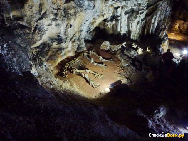 Пещера Эмине-Баир-Хосар (Крым, Симферополь)