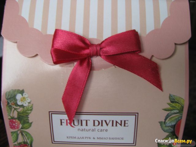 Подарочный набор Fruit Divine Крем для рук и мыло банное