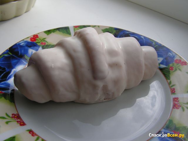 Круассан «Мэри» с йогуртовой начинкой в белой глазури