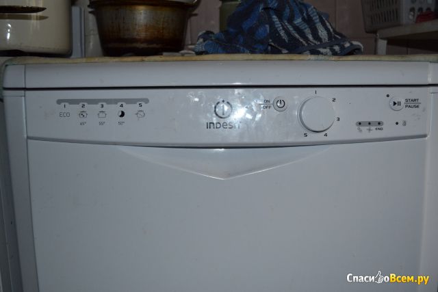 Посудомоечная машина Indesit DFG 15B10 EU