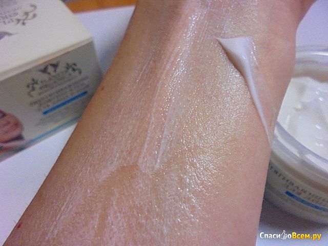 Подтягивающий лифтинг-крем для лица и шеи Planeta Organica для всех типов кожи