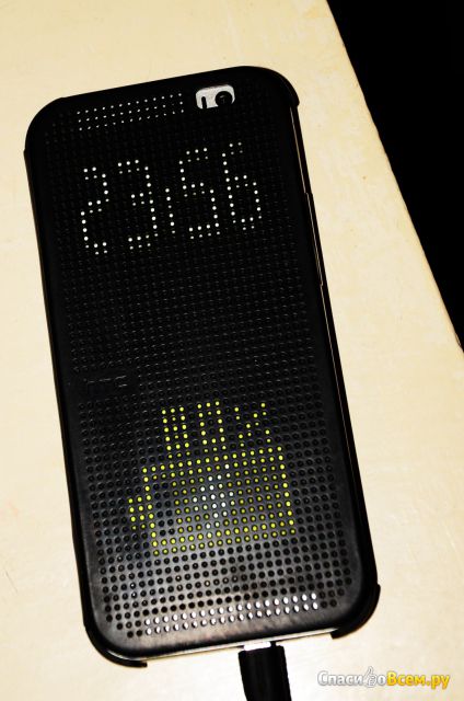 Чехол-книжка HTC Dot View для HTC One E8