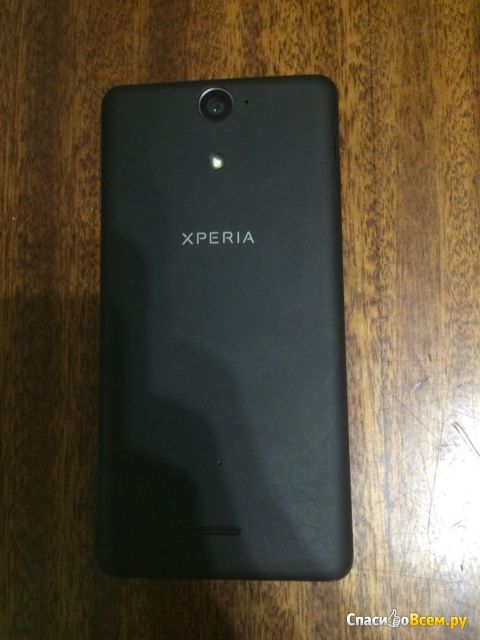 Смартфон Sony Xperia V