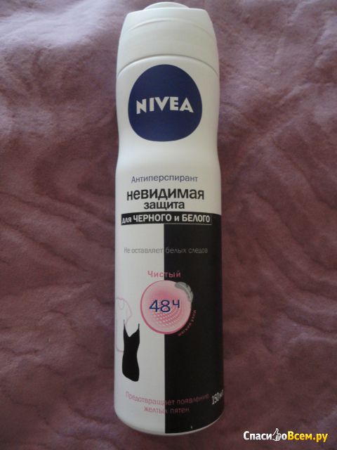 Дезодорант-антиперспирант Nivea "Невидимая защита" для черного и белого, спрей
