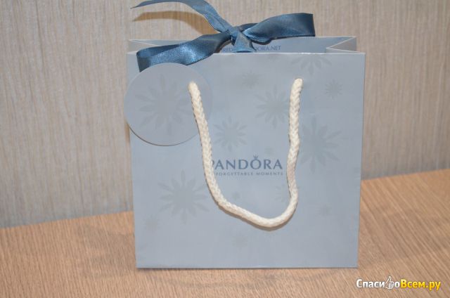 Шарм-подвеска Pandora "Богатство любви" арт. 791283EN23