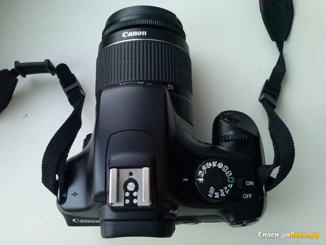 Цифровой зеркальный фотоаппарат Canon 1100D