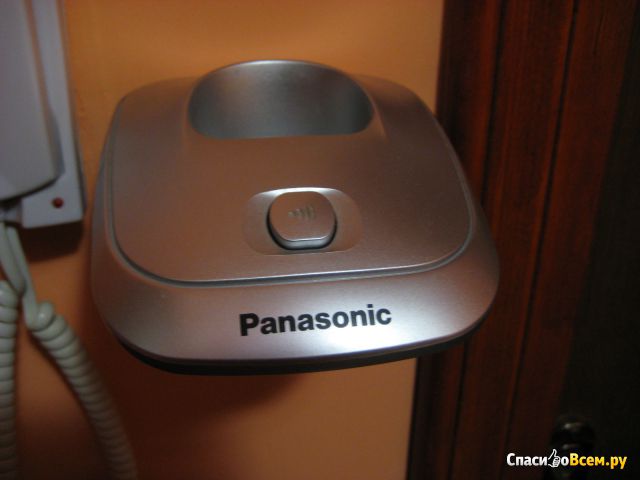 Беспроводной стационарный телефон Panasonic KX-TG2512