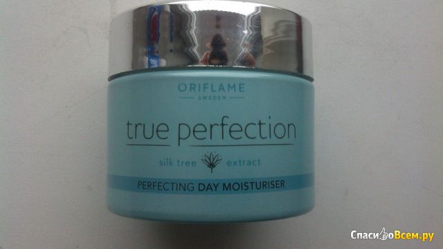 Дневной крем для лица Oriflame True Perfection Perfecting Day Moisturiser Silk tree extract