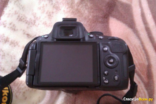 Цифровой зеркальный фотоаппарат Nikon D5100