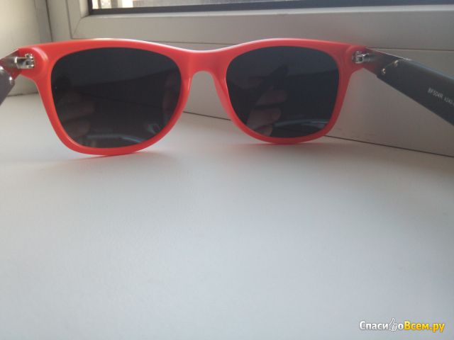 Солнцезащитные очки Beach Force BF508R A136-685-5