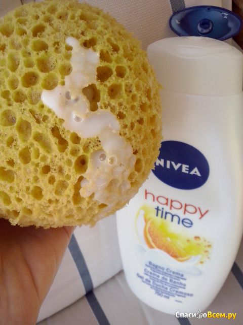 Крем-гель для душа Nivea "Моменты Радости" с молочком бамбука и ароматом апельсина