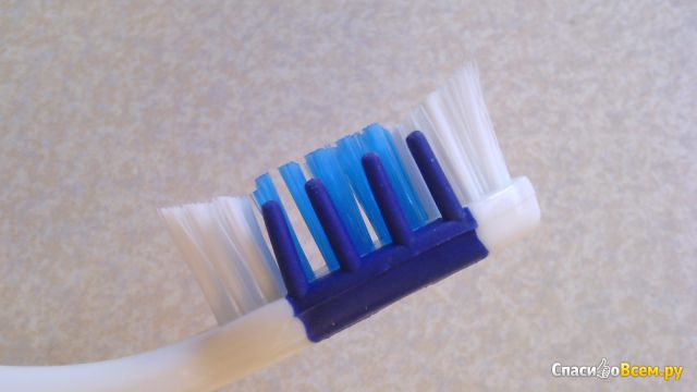 Набор многофункциональных зубных щеток Beauty Formulas Active Oral Care
