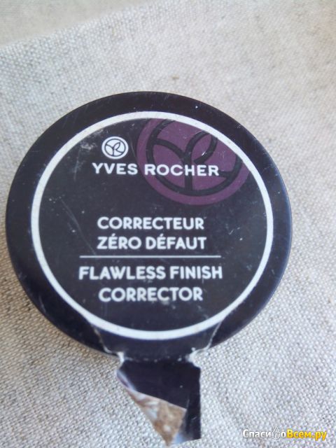 Корректор Yves Rocher Flawless Finish Corrector 200 Clair