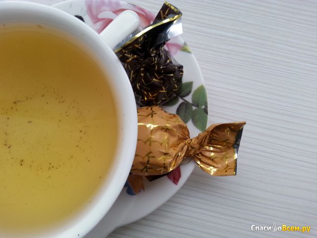 Чай зеленый байховый листовой с чабрецом Ahmad Tea Novel Thyme со вкусом и ароматом клубники