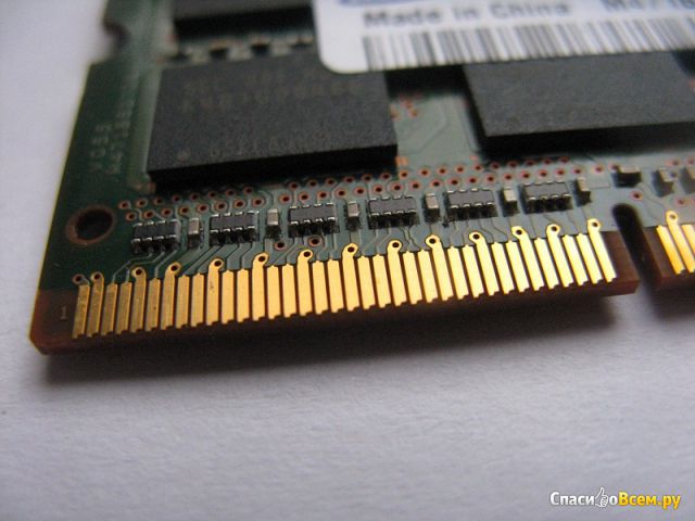 Модуль памяти Samsung M471B5673EH1-CF8 2GB