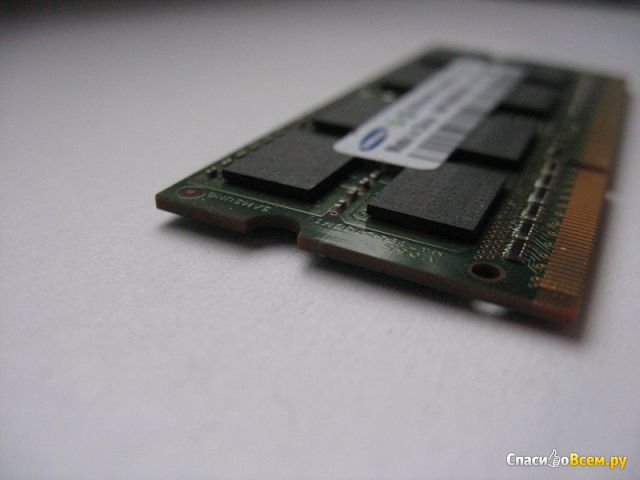 Модуль памяти Samsung M471B5673EH1-CF8 2GB