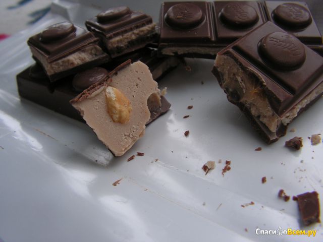 Шоколад Milka "Цельный орех и карамель"