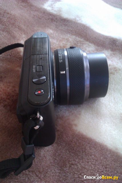Цифровой фотоаппарат Nikon 1 s1