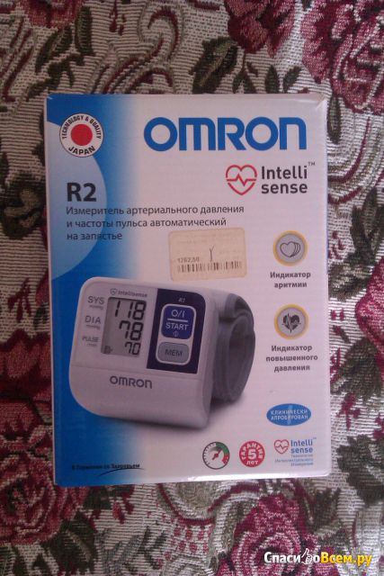 Измеритель артериального давления и частоты пульса автоматический на запястье Omron R2