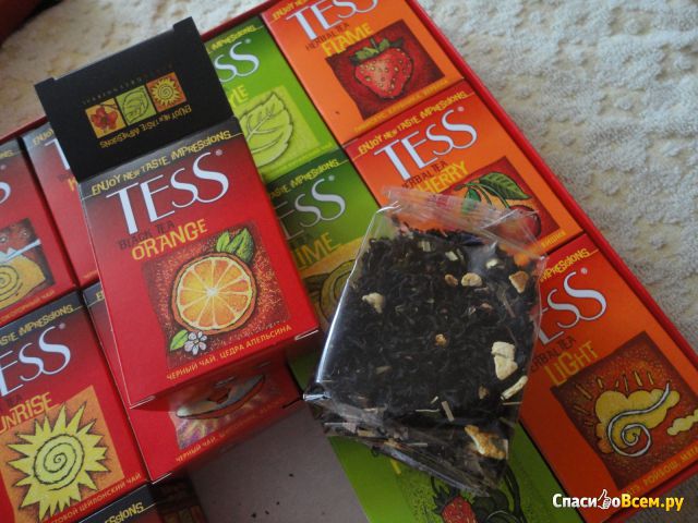 Набор листового чая и чайных напитков Tess в подарочной упаковке
