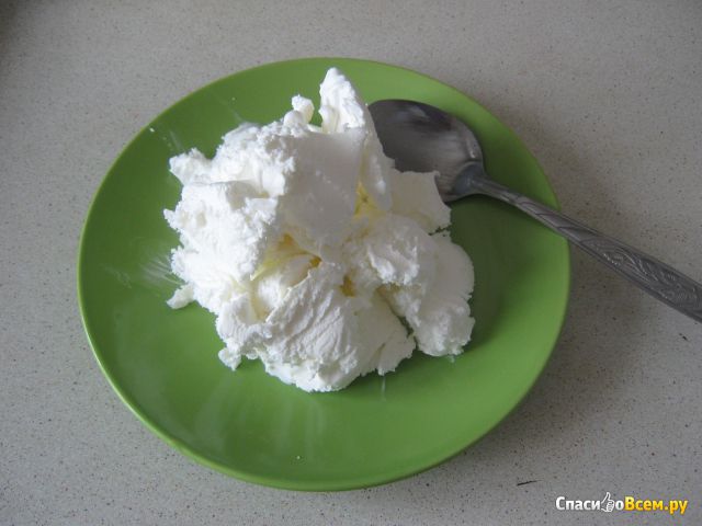 Мороженое "Снежное лакомство" пломбир классический ванильный
