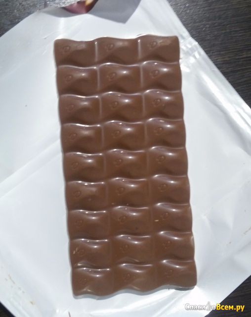 Шоколад молочный Dove с инжиром