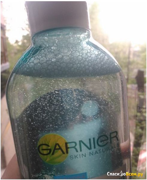 Мицеллярная вода "Garnier" Чистая кожа для жирной чувствительной кожи, склонной к несовершенствам