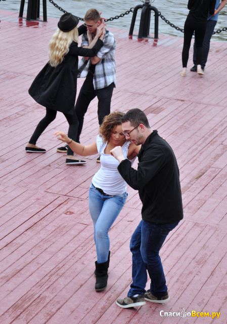 Мероприятие "Танцы на набережной" (Москва, Парк Горького, Пушкинская набережная)