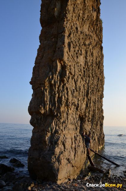 Природный памятник скала "Парус" (Россия, Геленджик)