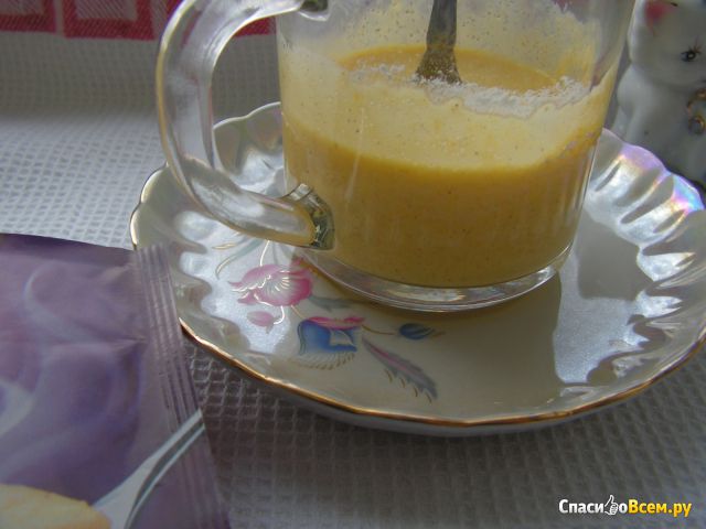 Десерт Dr. Oetker «Кекс в чашке» ванильный с нежным соусом
