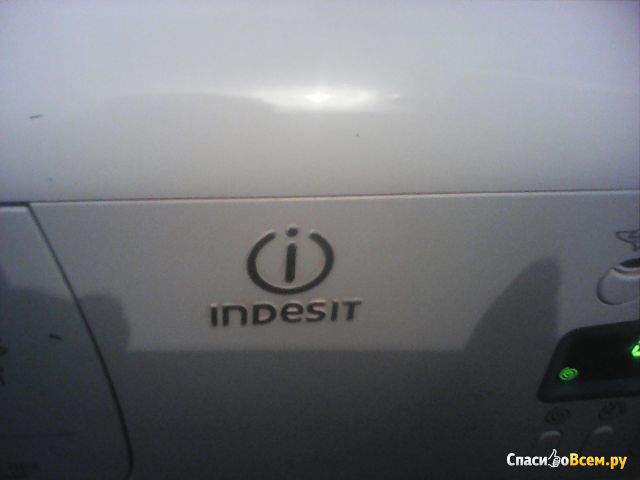 Стиральная машина Indesit IWUE 4105