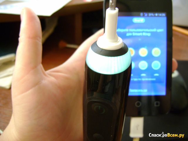 Электрическая зубная щетка Oral-B Genius 9000